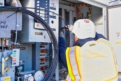 Pekerjaan instalasi panel listrik